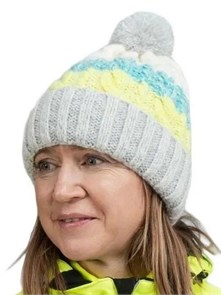 {{productViewItem.photos[photoViewList.activeNavIndex].Alt || productViewItem.photos[photoViewList.activeNavIndex].Description || 'Fischer Шапка Winter'}}